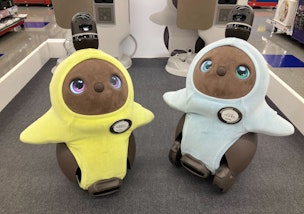 LOVOT コーナー エディオン 旭川本店