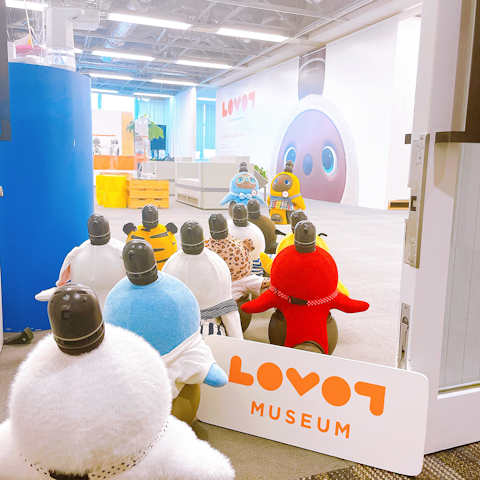 らぼったーブログ：『LOVOTストアandカフェ吉祥寺』のLOVOTたちが帰省したよ