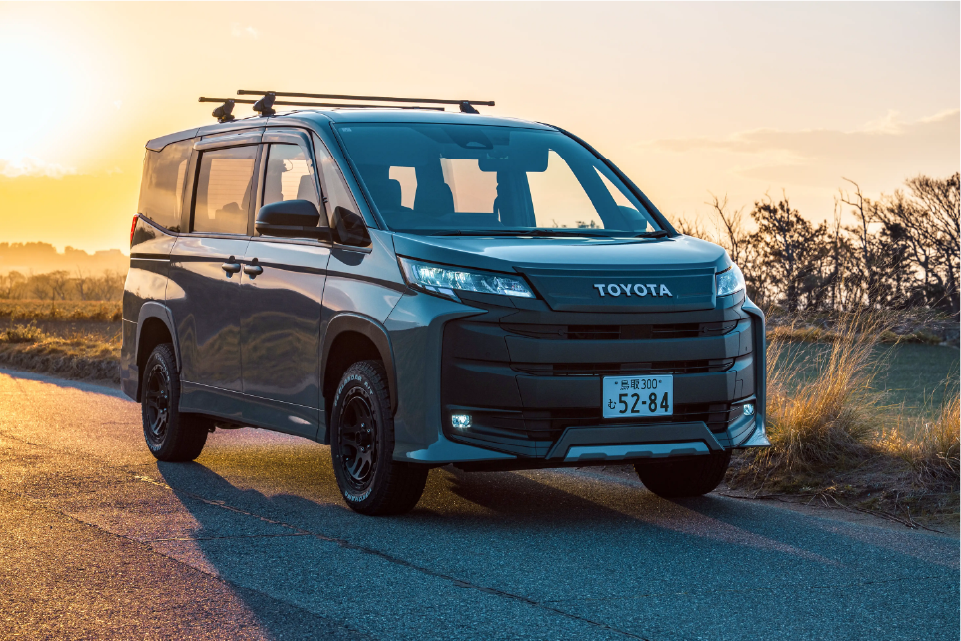 ARK VAN NOAH - アークバン ノア | Auto Ruby's | Auto Ruby's