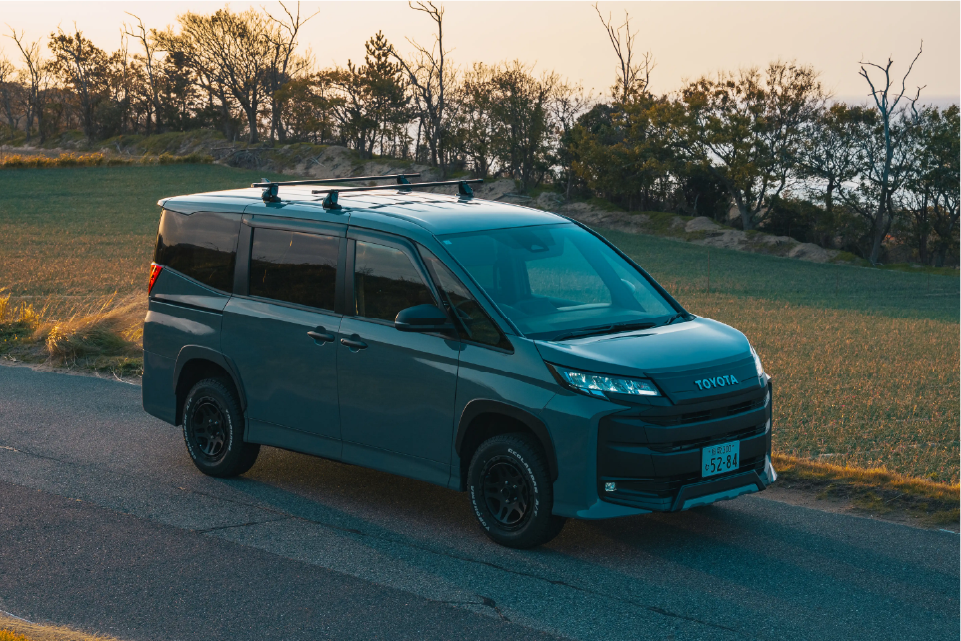 ARK VAN NOAH - アークバン ノア | Auto Ruby's | Auto Ruby's