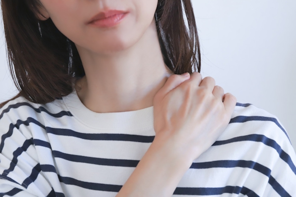 肩こりの原因を見極める専門的な評価