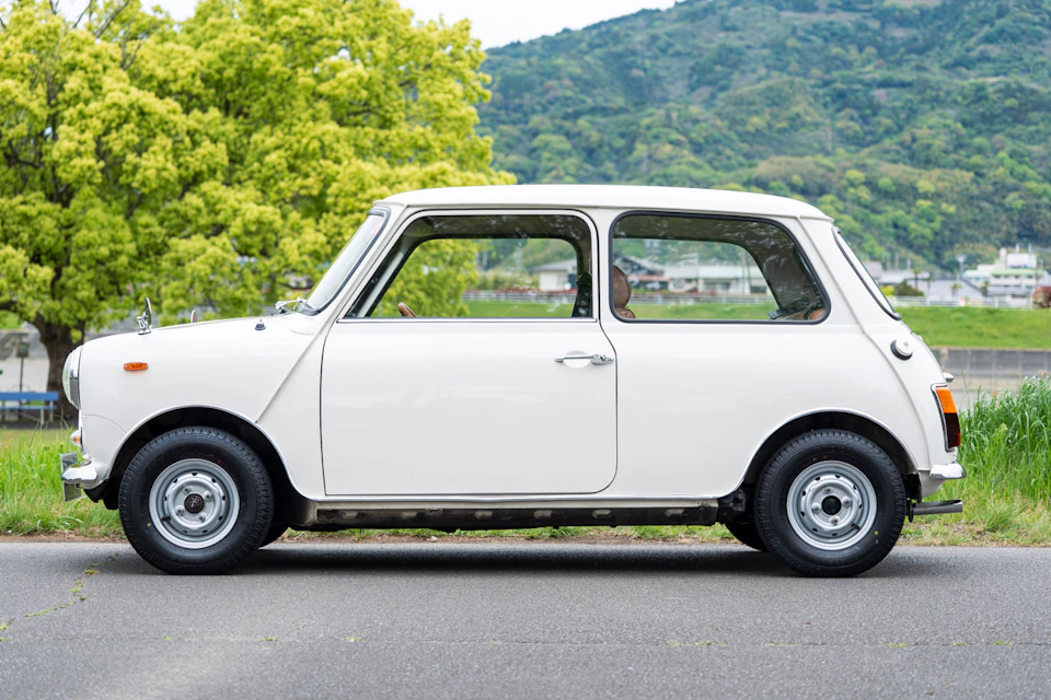 ローバーミニ 1970's MK-3スタイル