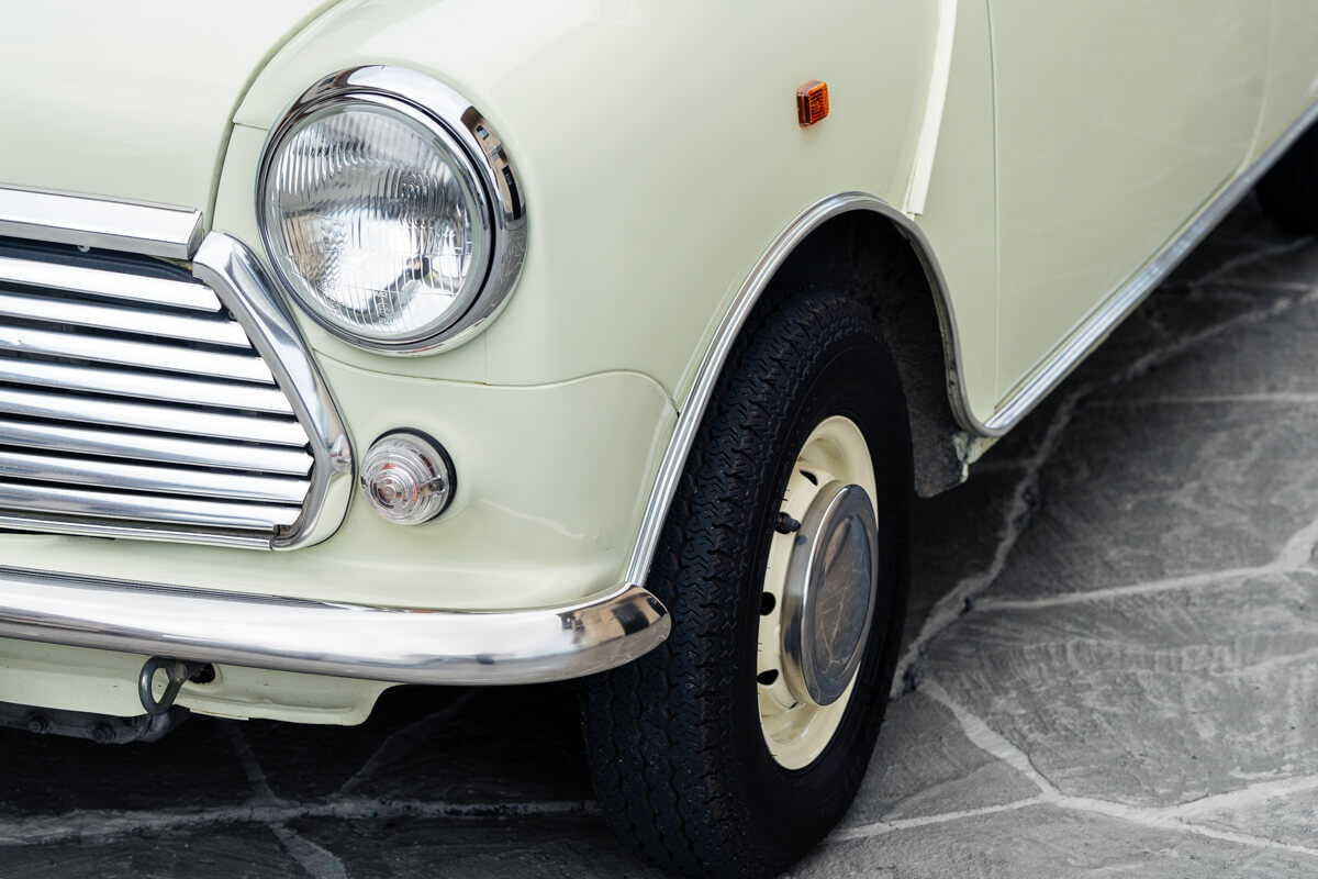 クラシックMini MK1 MK2 MK3 ダッシュ下 灰皿 クローム 当時物 93×33mm