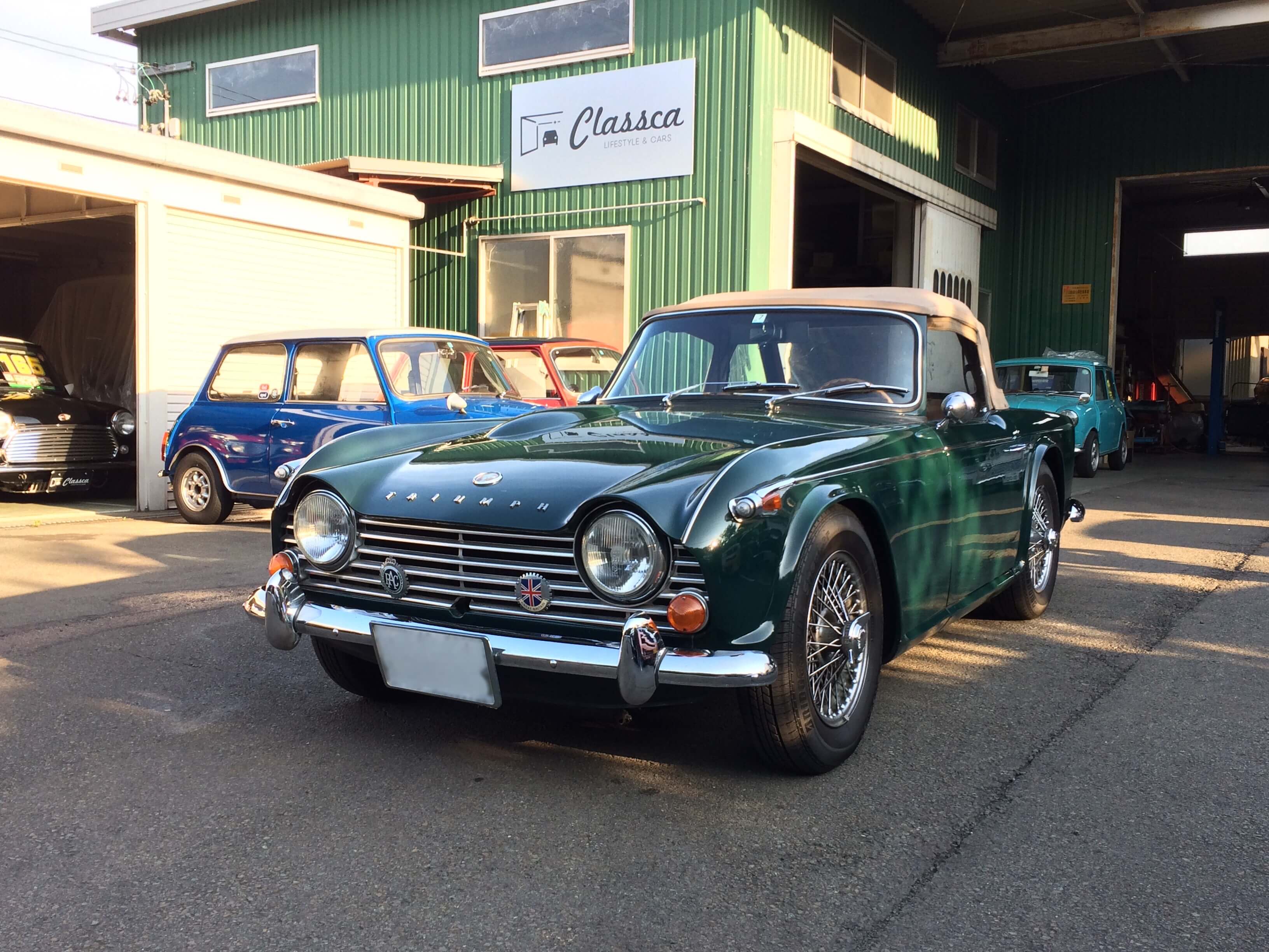 トライアンフ TR4Aが車検整備のため入庫しました | ローバーミニを