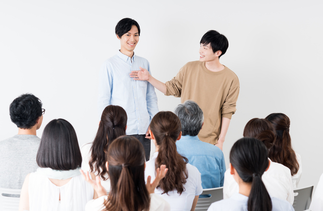 芸人 なるには画像　養成所