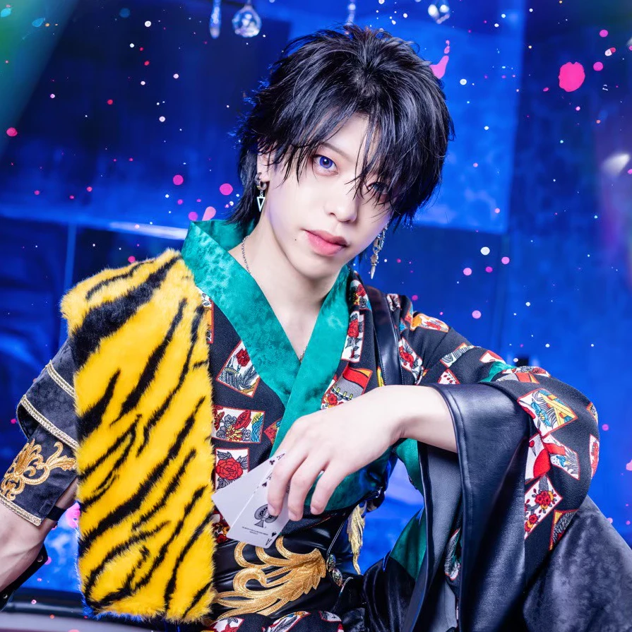 久遠 翼　Tsubasa Kuon