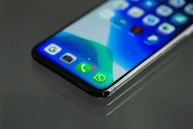 【2024年最新】暇つぶしアプリ決定版!大人もハマれるアプリ9選をご紹介!