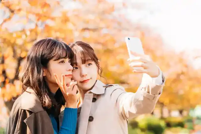 無料の自撮りアプリ!SNOW(スノー)の使い方、特徴や楽しみ方も解説