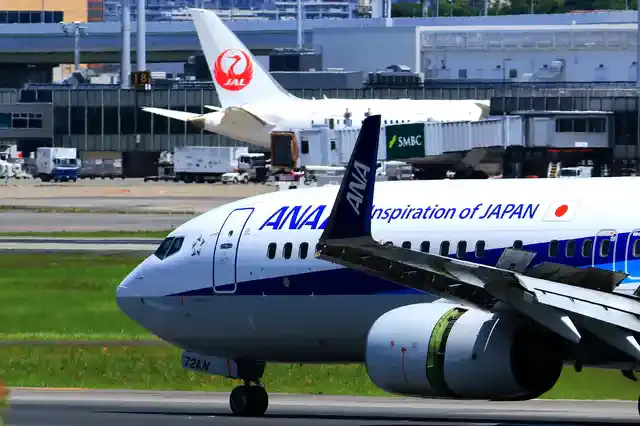 飛行機の往復割引のメリット・デメリット、往復航空券を安く買う方法