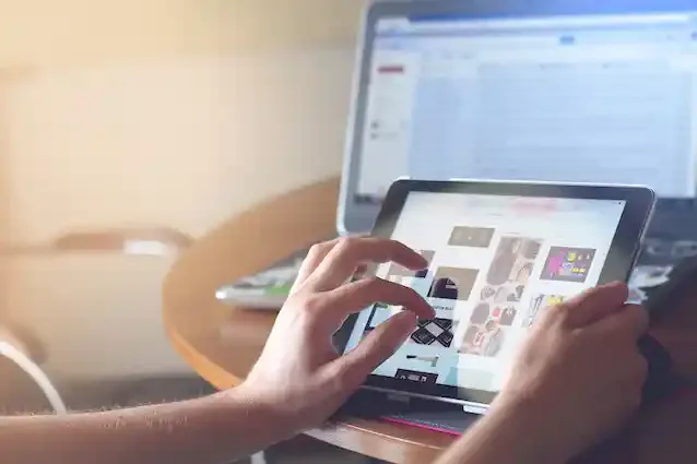 Huluの動画をダウンロードする方法は?再生方法から注意点まで解説