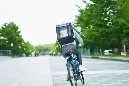 Uber Eats(ウーバーイーツ)を宇都宮で楽しもう!登録方法や対象店もご紹介