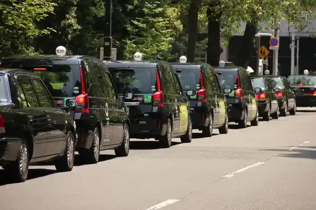 2024|タクシー配車アプリおすすめ8選!迎車料金、クーポンを徹底比較
