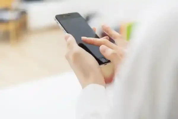 LINEのトーク・友達を非表示にするとどうなる?解除(戻す)方法も紹介