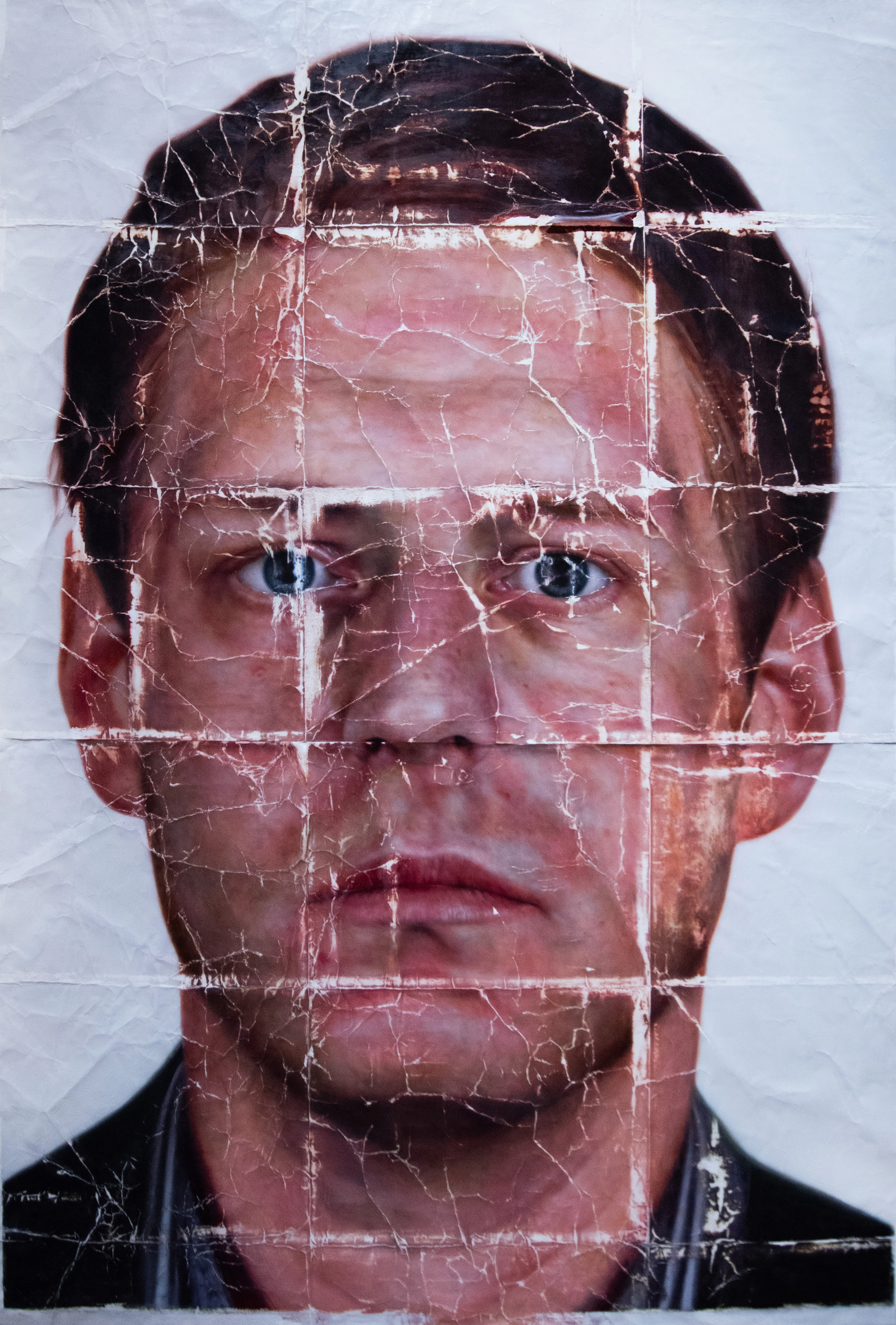 出展作品《document/skin》 oil and acrylic on panel, 2025 H180㎝ × W120㎝ × D5㎝