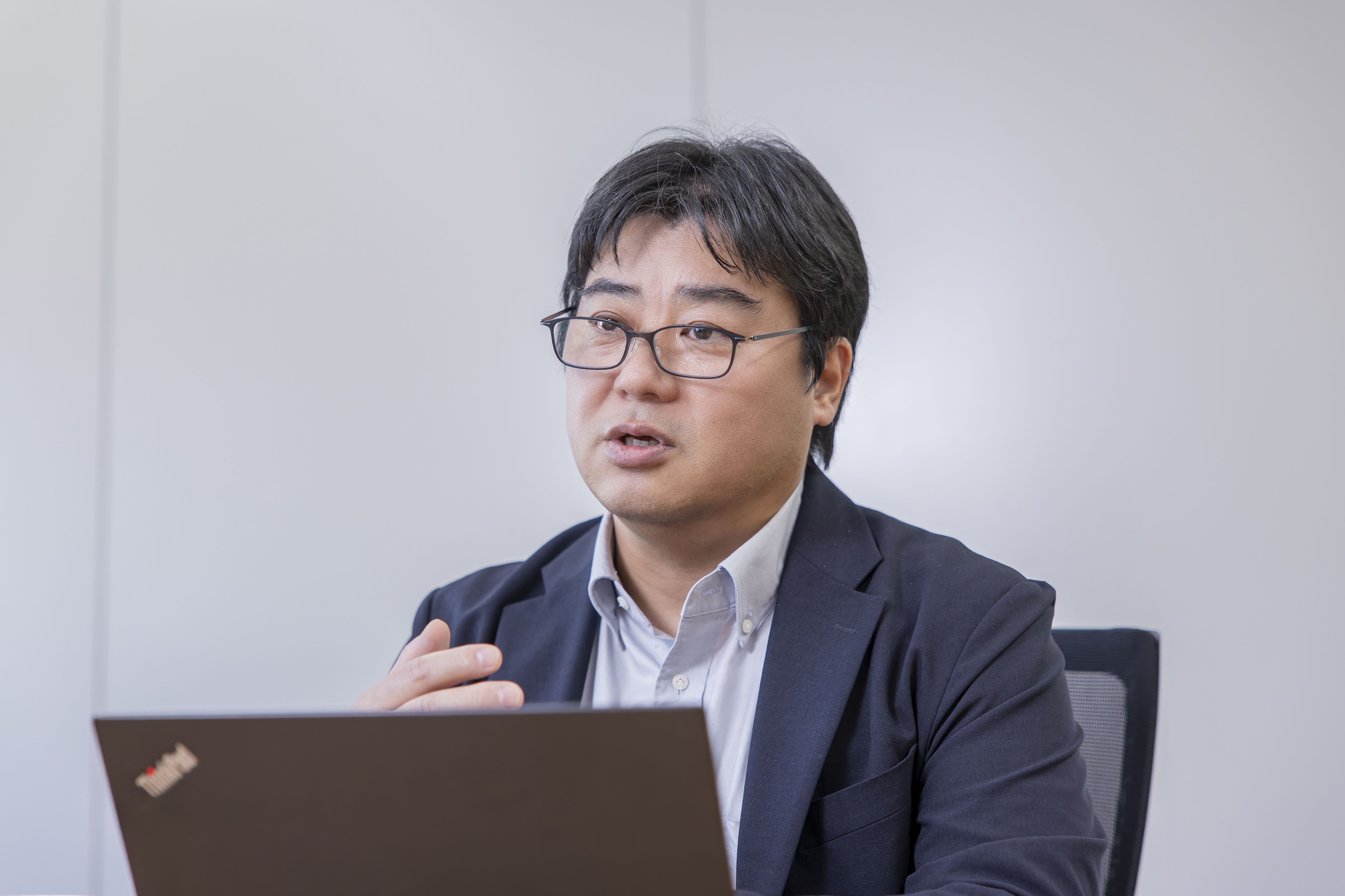 地盤調査の重要性について語る酒井氏