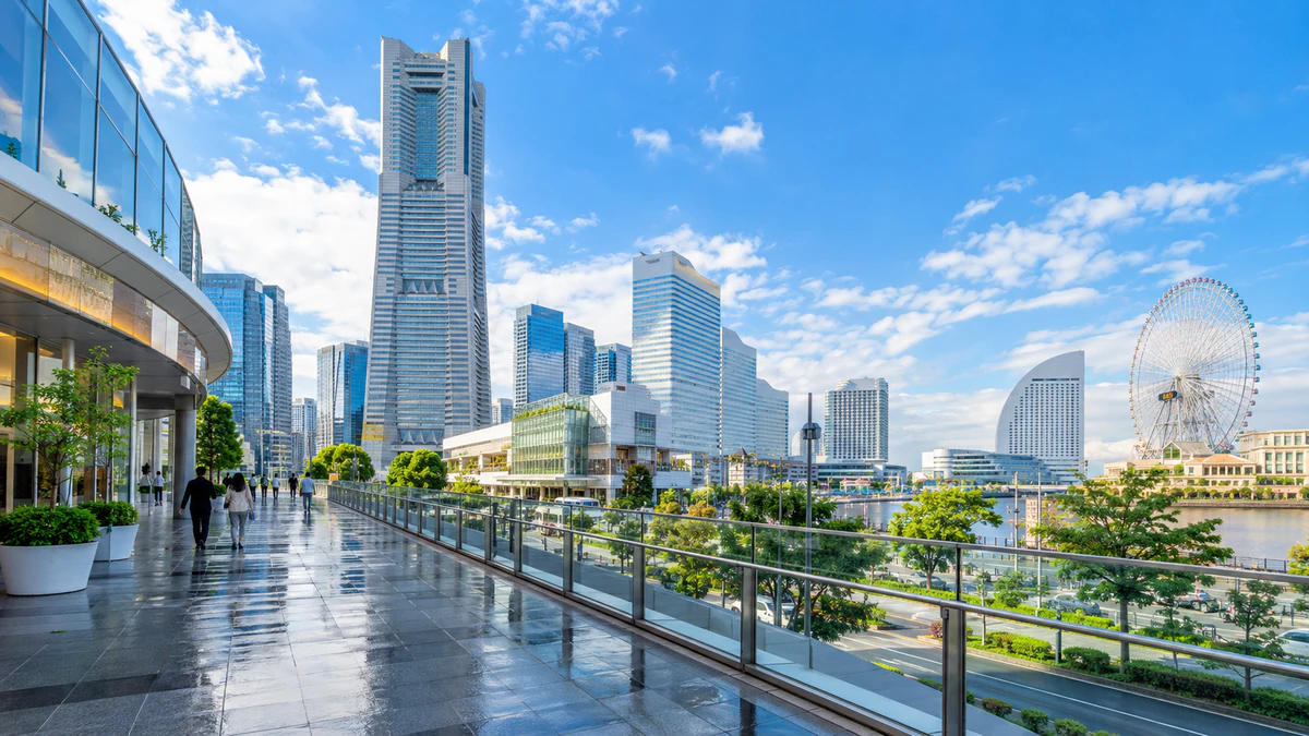 【Q1】冬の雨の日でも楽しめる!横浜・みなとみらいの定番デートスポットは?