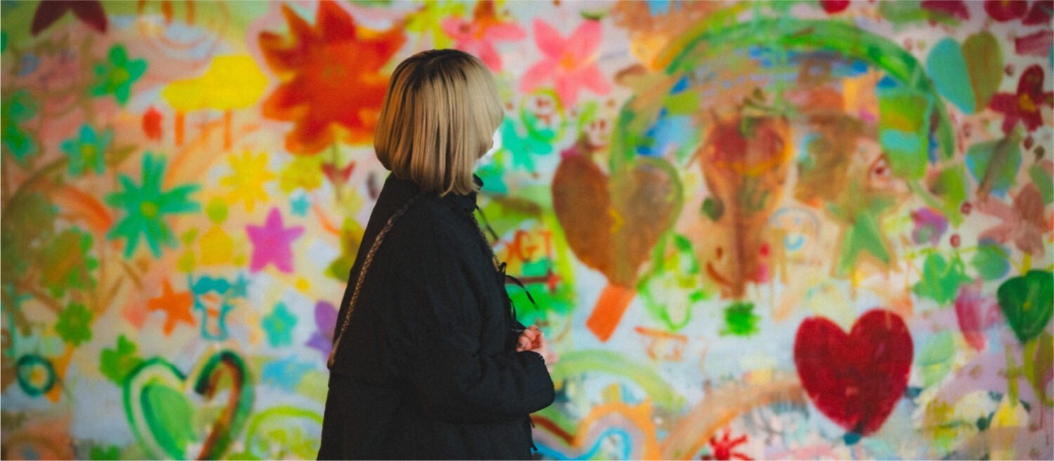 社員インタビュー vol.4 – “進み続ける”ことをモットーに。20代で武道館・アリーナ規模の収録ディレクターを務める彼女のキャリアと成長 | BRUME.事業部ディレクター 小瀧