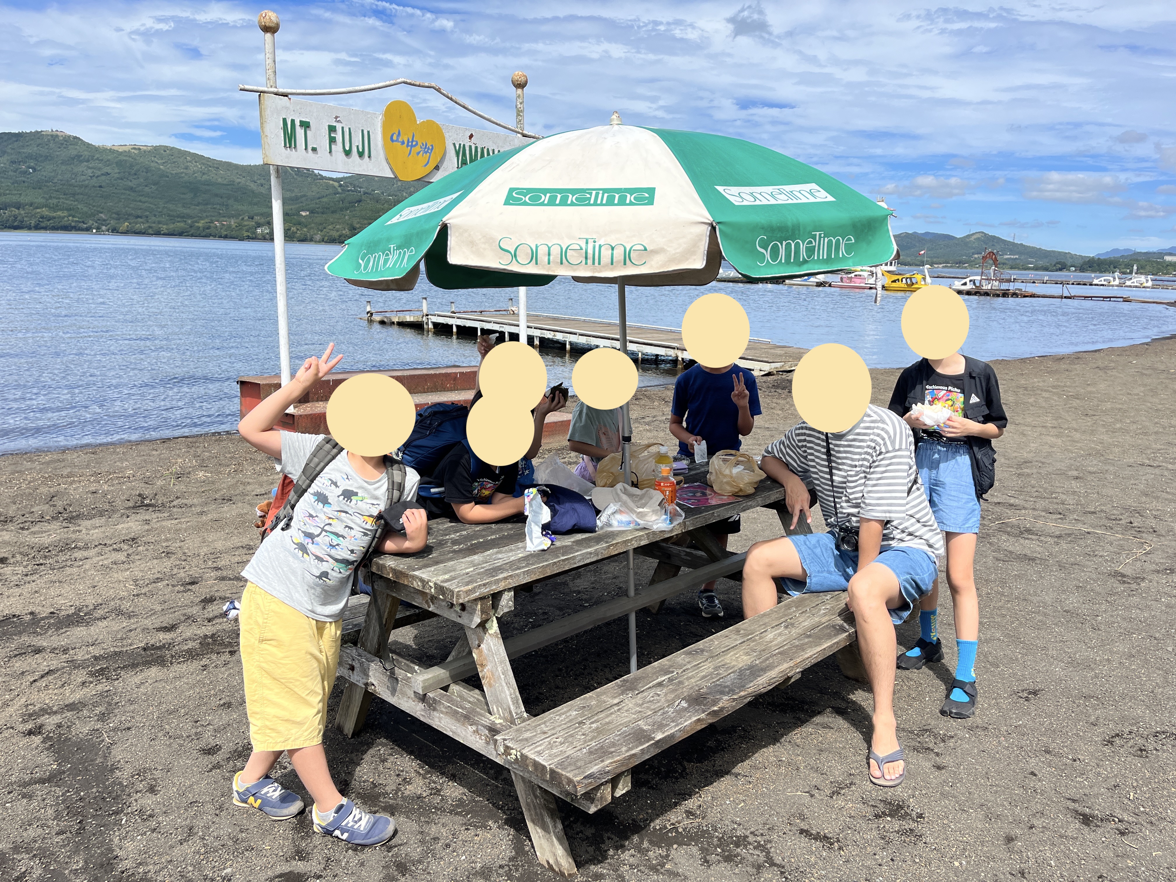 Image in a image block