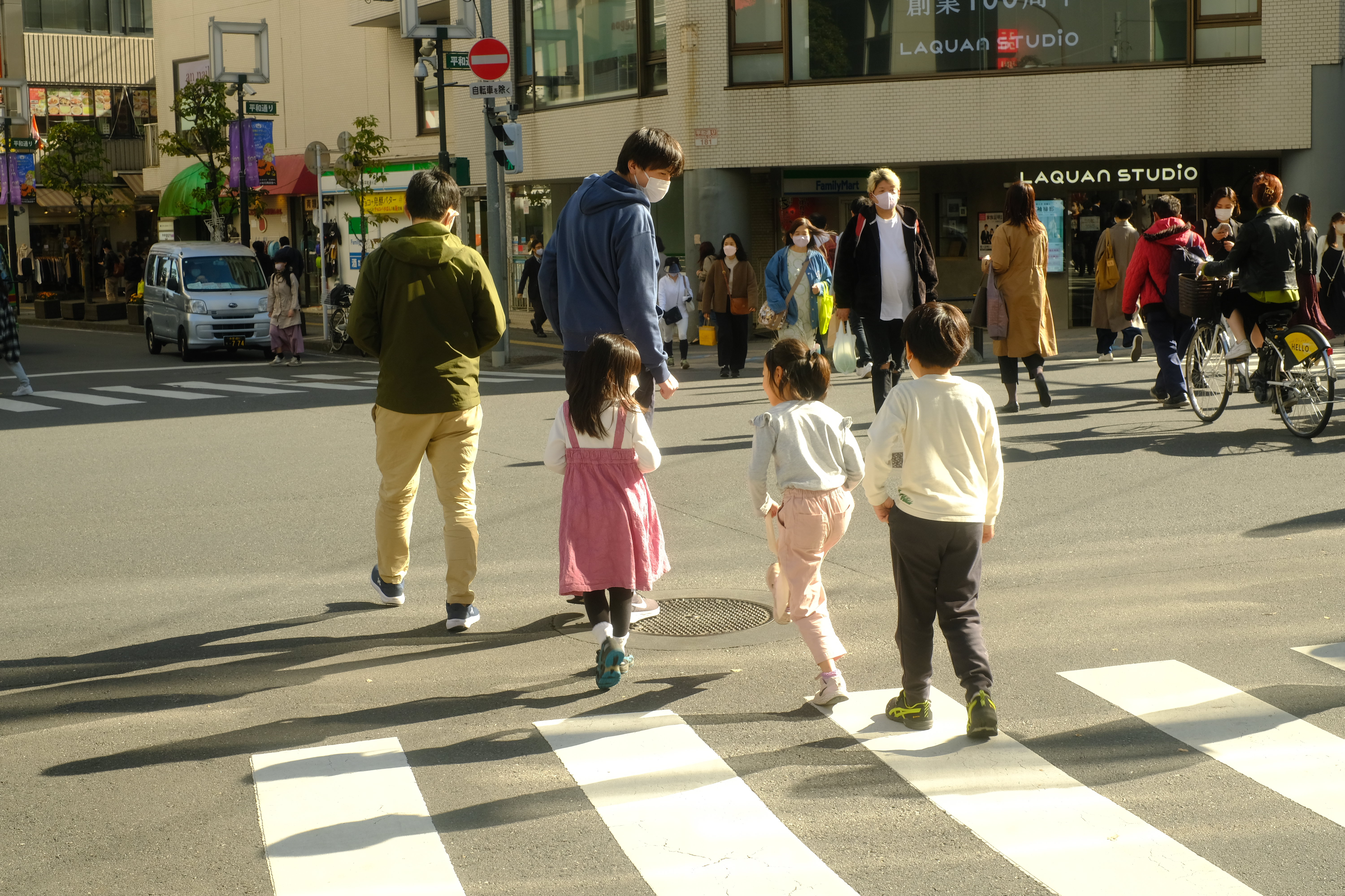 Image in a image block