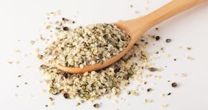 麻の実（ヘンプシード）の効果効能とは｜食べ方や危険性も解説！