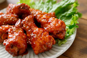 話題の韓国料理「ヤンニョムチキン」ってどんなもの？