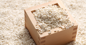 【新発売】減塩・減糖効果にも貢献！「豊かなコク」を生む麹発酵調味料【興和】