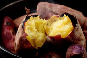 焼き芋の栄養｜昨今ブームの「冷やし焼き芋」の効果効能とは