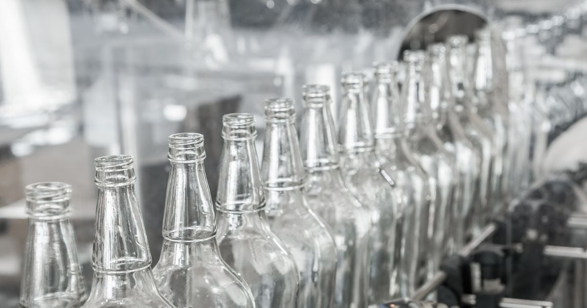 酒類・清涼飲料メーカーとは？酒類・清涼飲料会社の特徴と種類を一覧で解説
