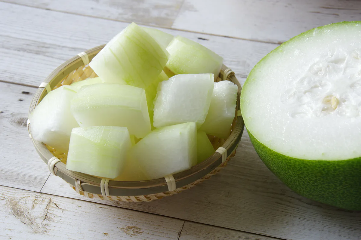 「冬瓜」の旬は夏！薬膳料理でも使われるその効能とおすすめレシピ