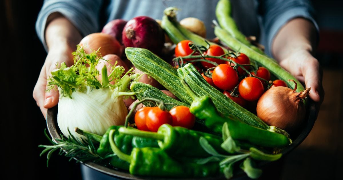 ファームトゥテーブル（farm to table）とは？メリットと国内事例を解説