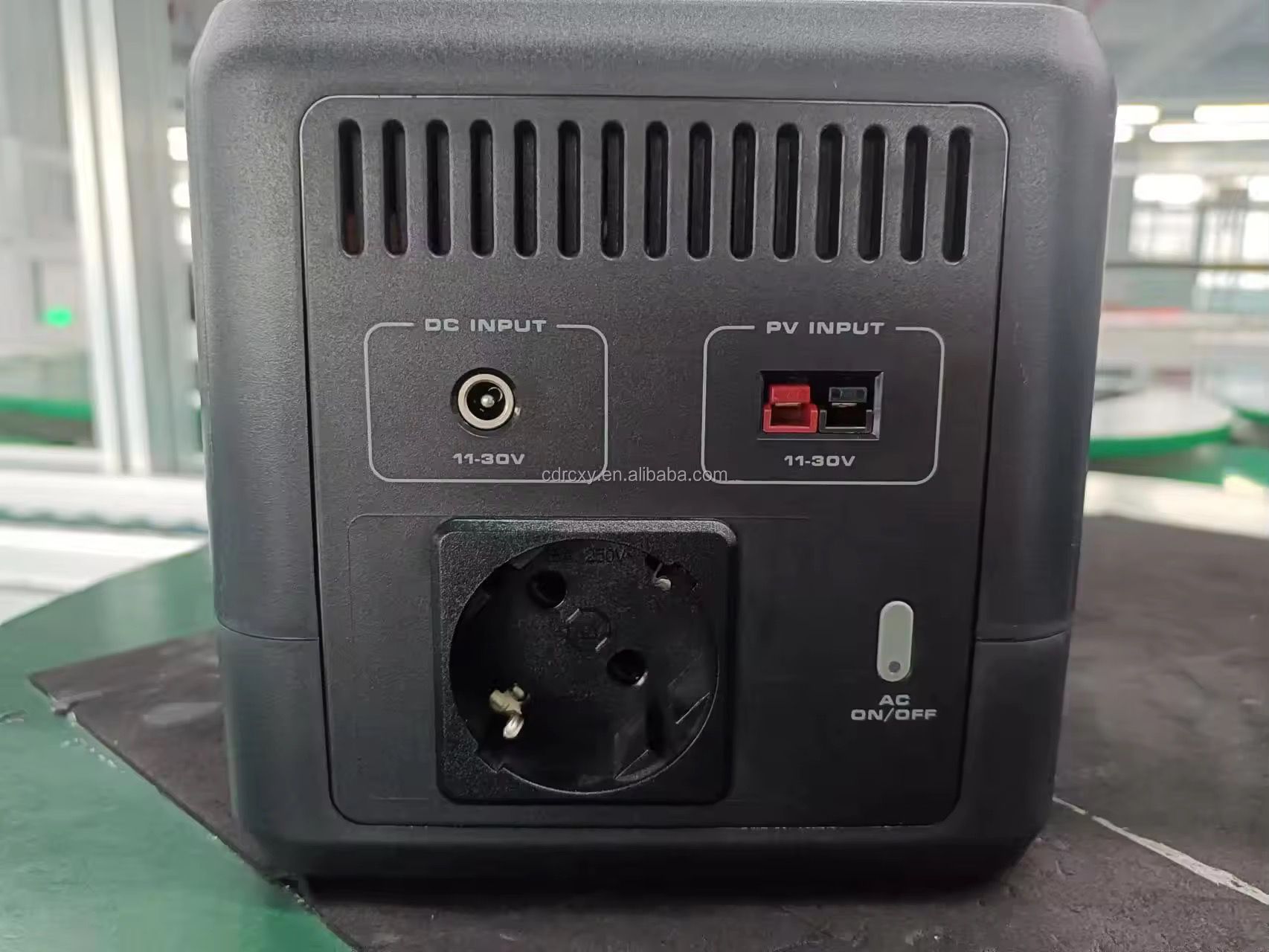 Toby’s TBS-136A Portable Power Station Rechargeable Battery (504Wh) With Multiple Outputs & Wireless Charger