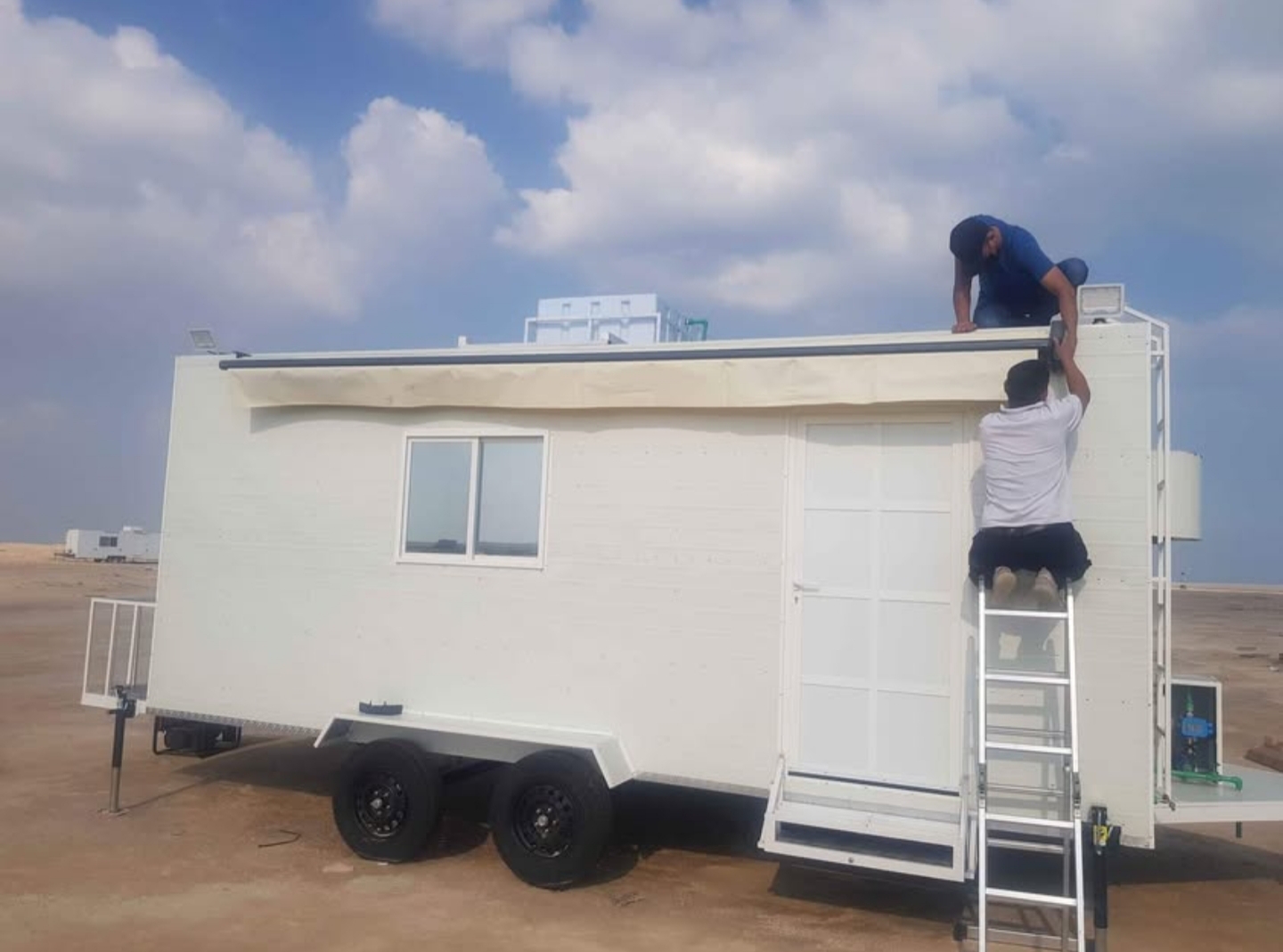 Caravan Retractable Awning 5x3m - Manaul 