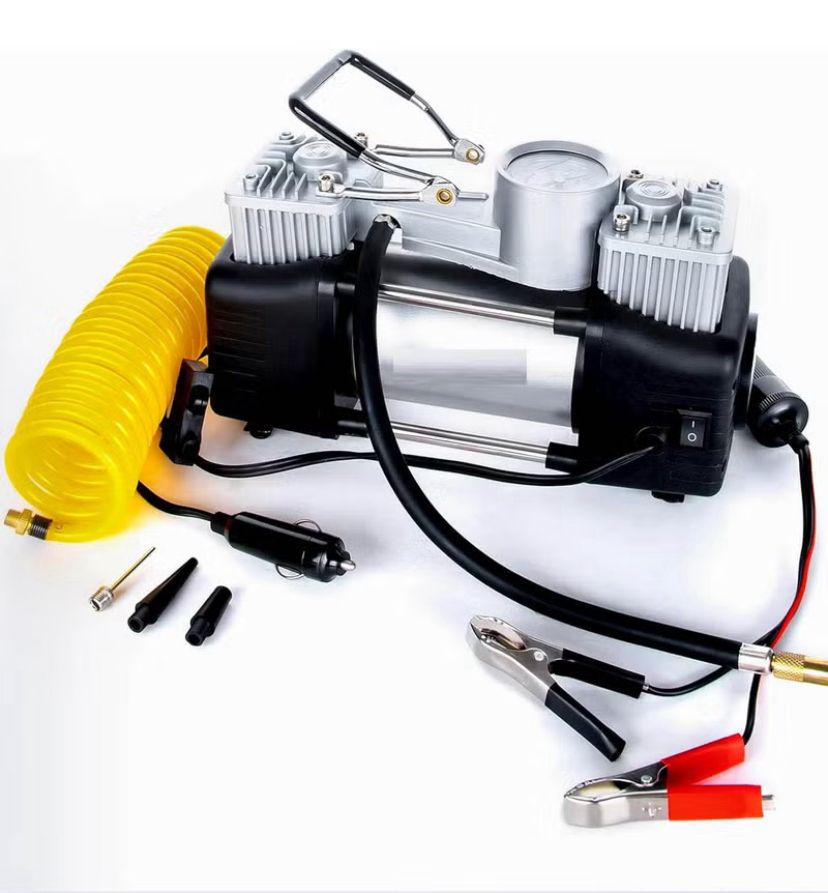 Camel 628-4X4 Double Cylinder Tyre Inflator Portable Air Compressor with Extension Coil Air Hose and Pressure Gauge