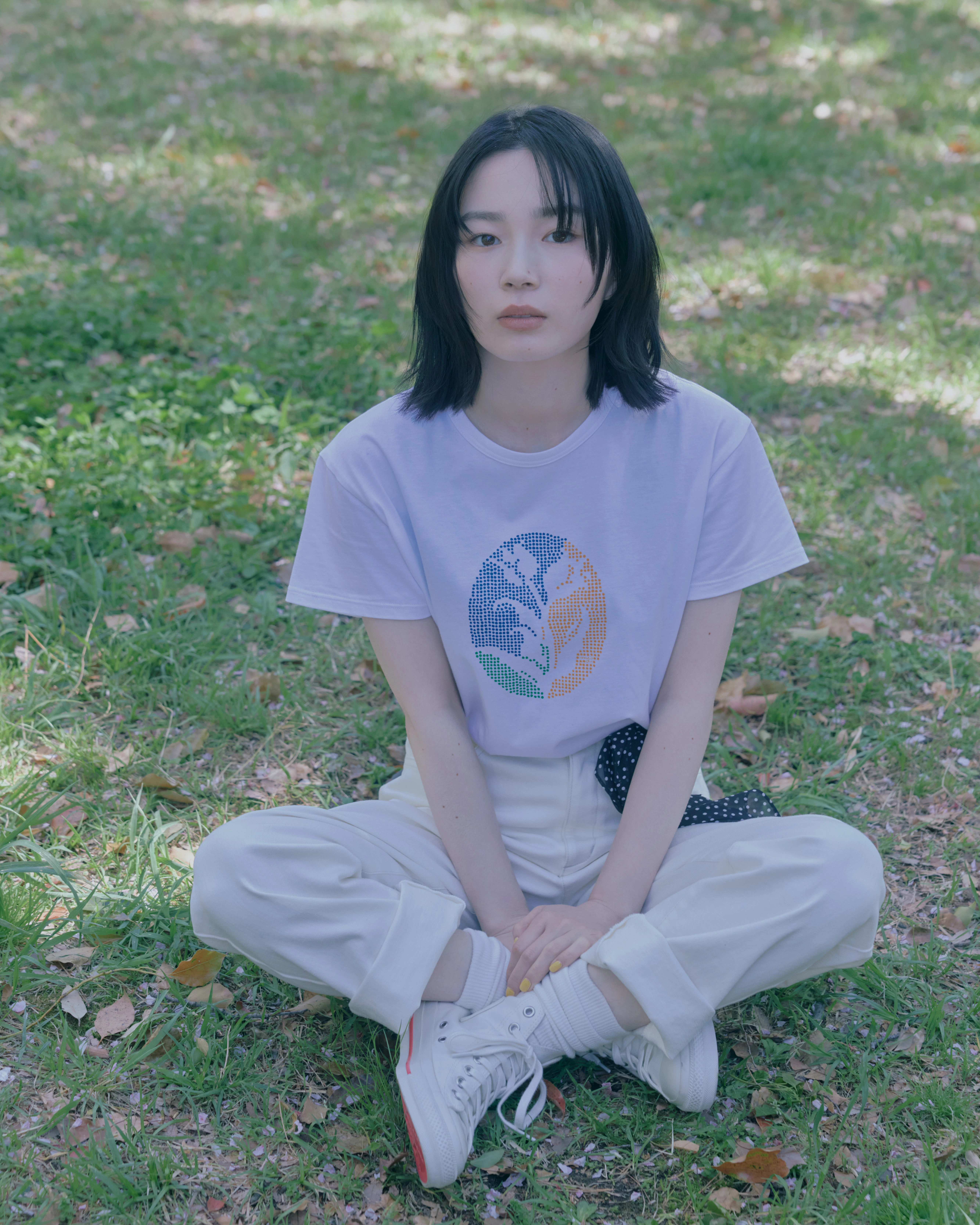 To b. by agnès b. アーティストコラボT の画像