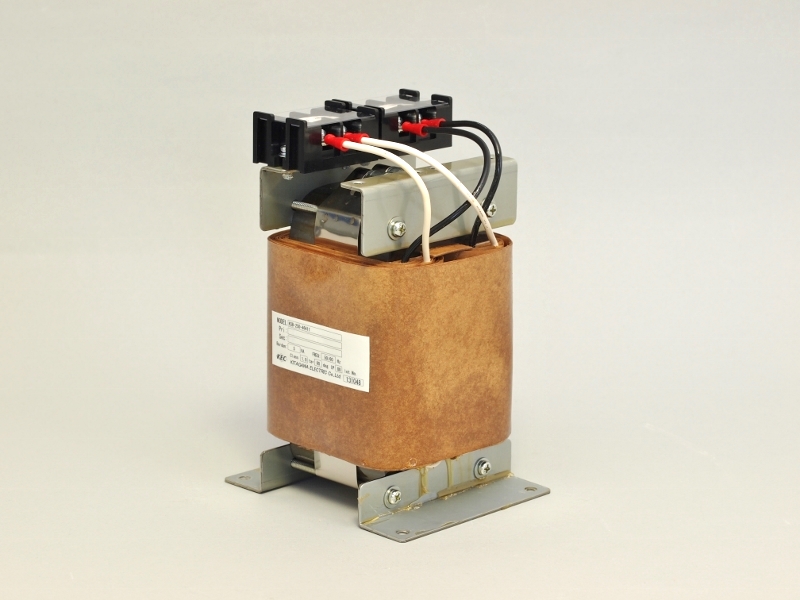 小型計器用変流器