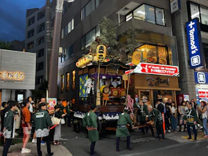 赤坂氷川祭で「山車ココ」位置情報サービスを実施します