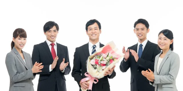 退職の挨拶(スピーチ、メール、手紙等)のポイントは?最終出社前に必見!