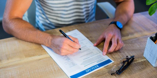 「編年体式」「逆編年体式」の職務経歴書の書き方【テンプレート・見本あり】