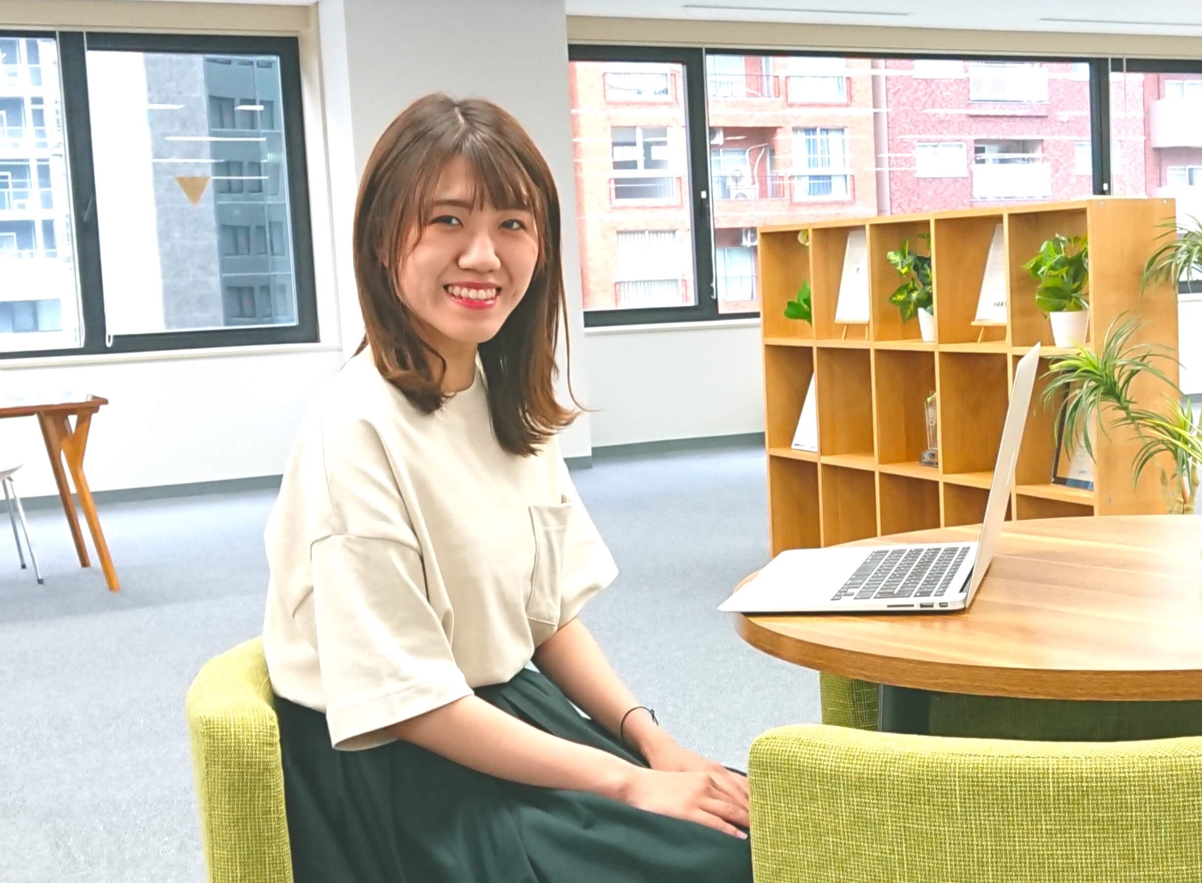 シニアジョブ人事部長兼人材コーディネーター山田萌香