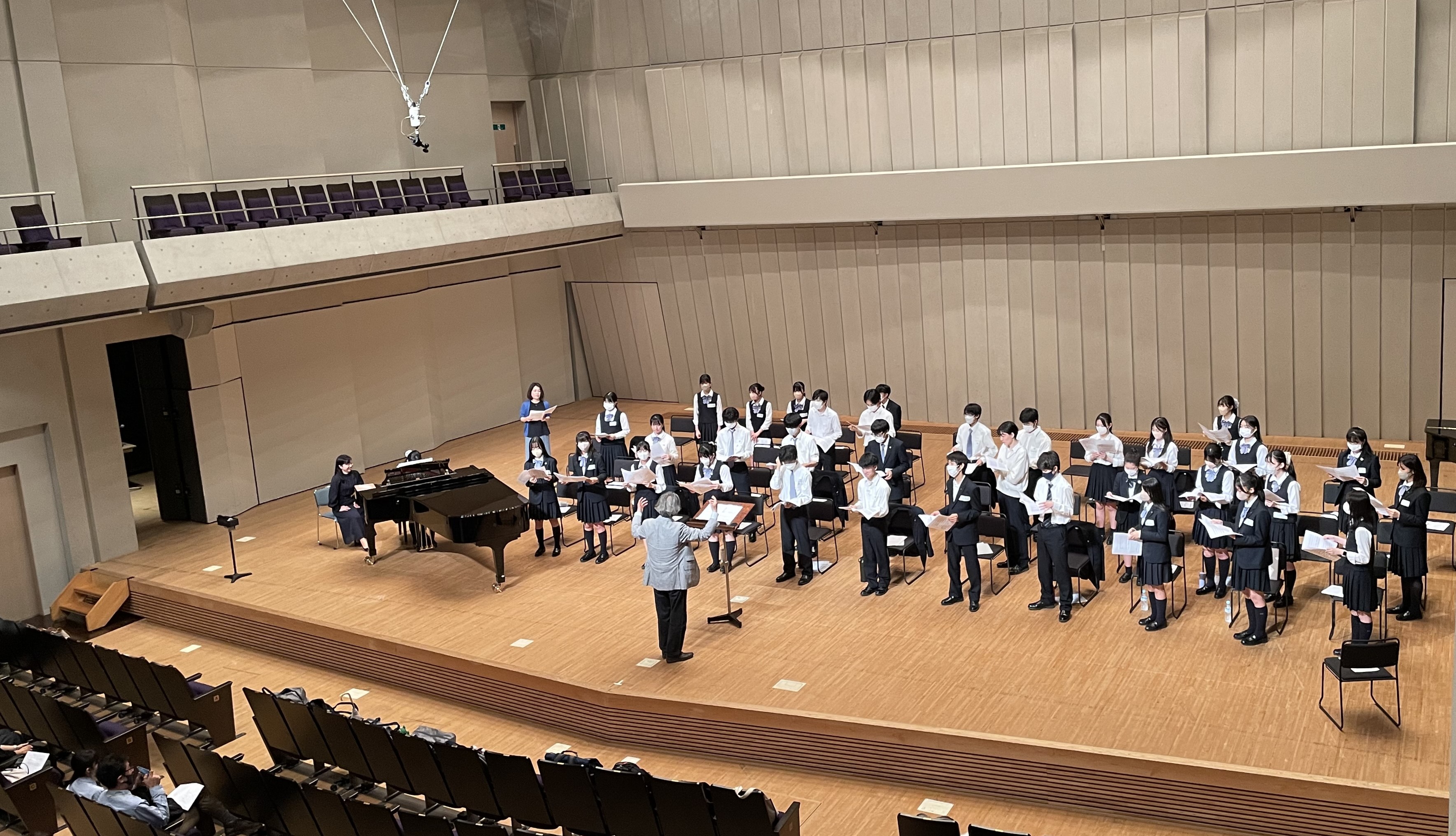 ※無料体験会は初心者対象です。「楽典・聴音」を既に学ばれている方は、冬期受験講習会（有料）へのご参加をお勧めします。