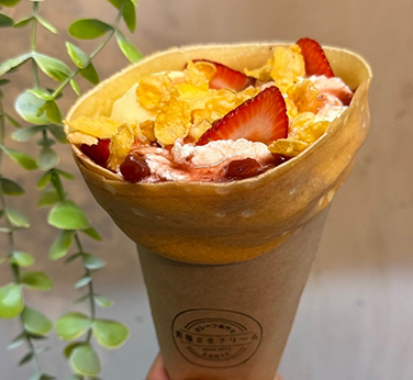 究極の生クリームクレープ専門店CINQ MINUTES