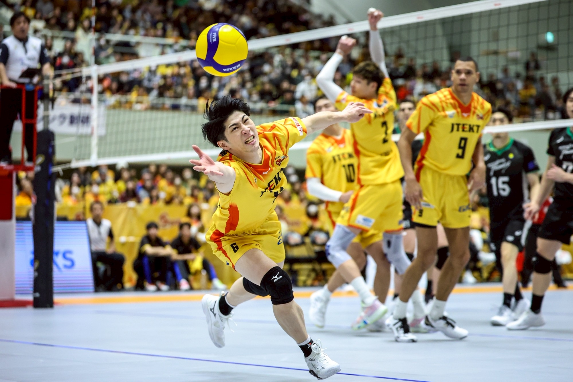 第8節 GAME2 | ジェイテクトSTINGS愛知｜男子バレーボールチーム
