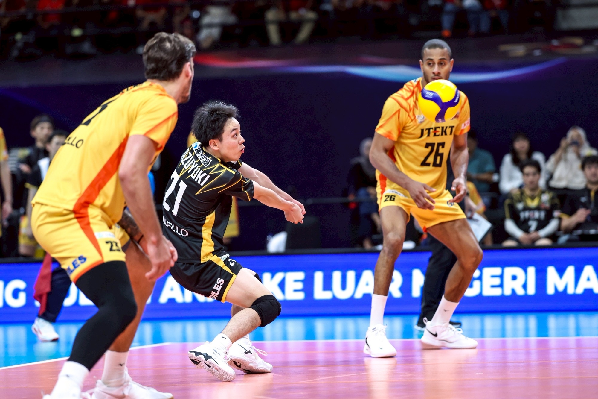 準決勝 | ジェイテクトSTINGS愛知｜男子バレーボールチーム