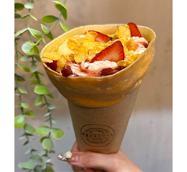 究極の生クリームクレープ専門店 CINQ MINUTES