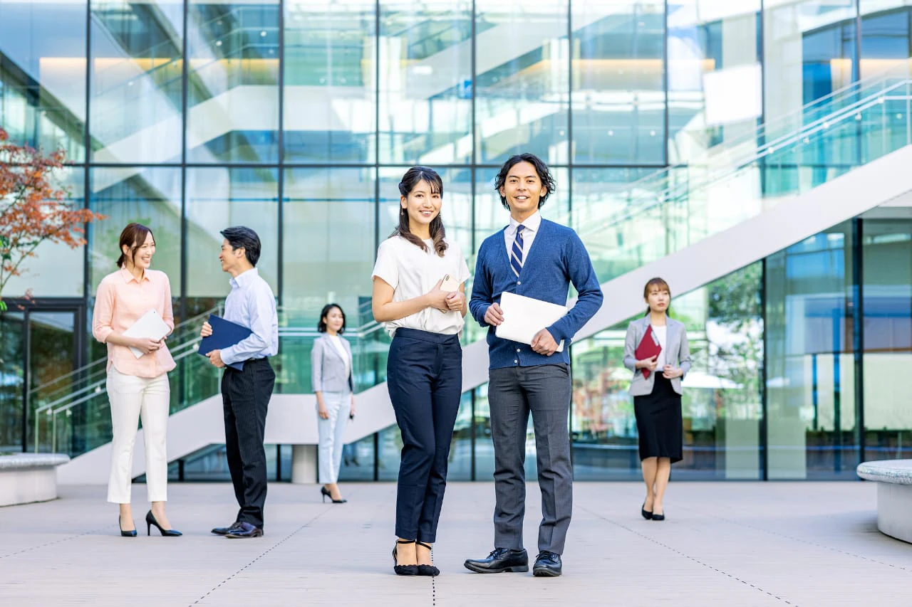 リファラル採用とは?メリット・デメリットと成功に向けた注意点