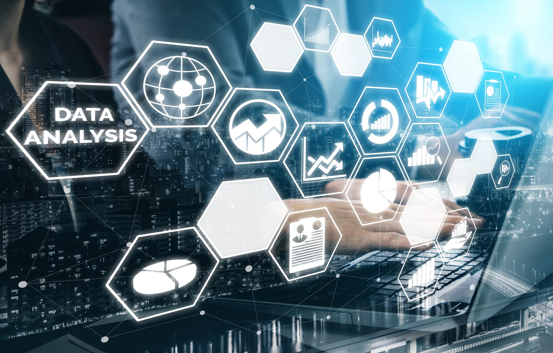 マーケティングを成功させる分析方法や手法一覧を解説!