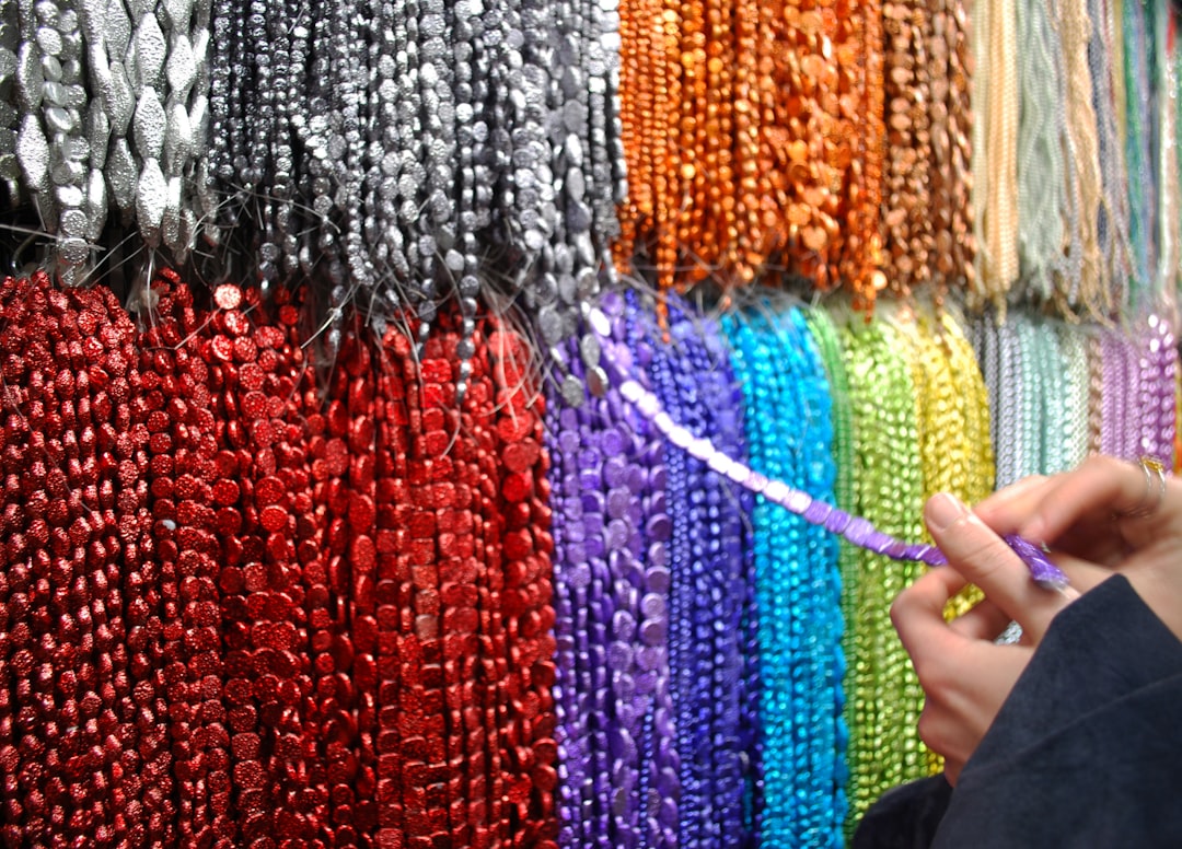 AIスキル拡張の光と影：安全に画像生成AIをカスタマイズして開発効率を爆上げする方法