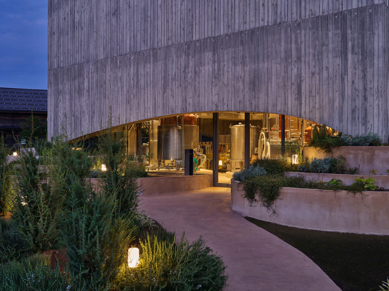 YGD／越後薬草蒸留所 18