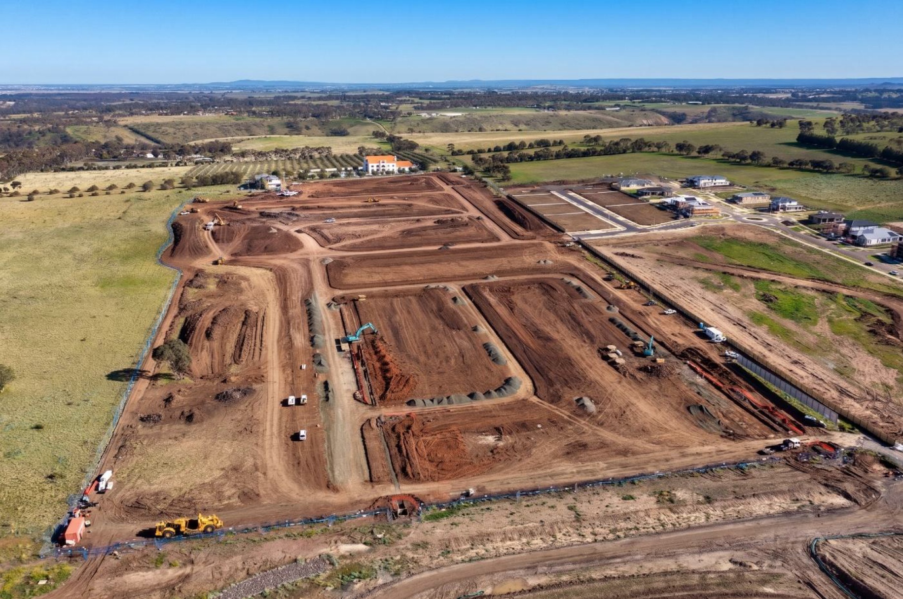 オーストラリア・ビクトリア州サンバリーにて新たに約 150 区画の住宅開発用地を確保