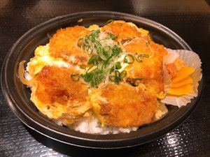 テイクアウト　あぐー豚ヒレカツ丼